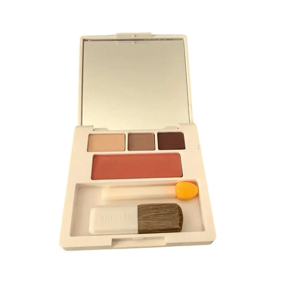 LuLu DK Clinique All About Shadow Morning Java Foxier Neutral Territory 06 Blush